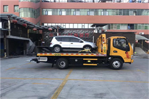 大悟汽车紧急补胎换胎救援